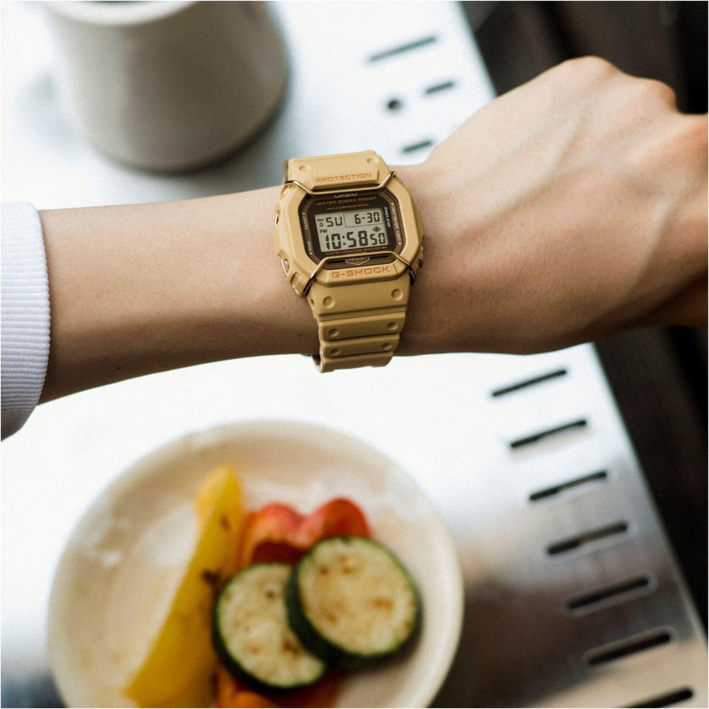 DW-5600PT-5D [O]